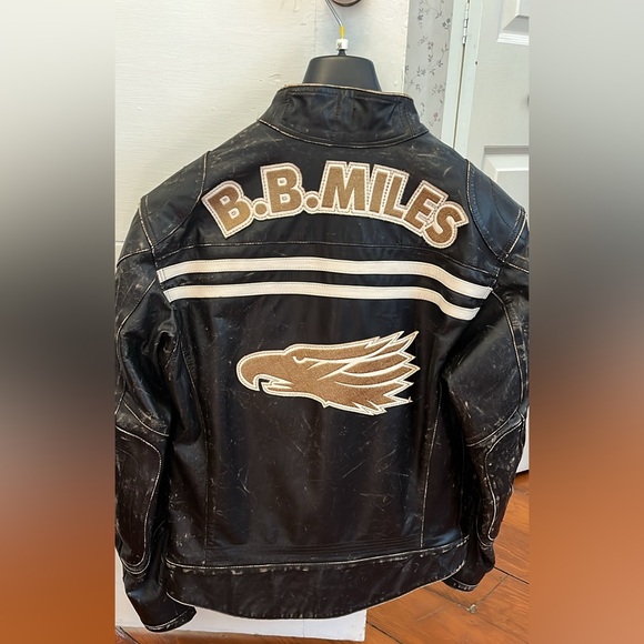 Leather jacket - Picture 3 of 5